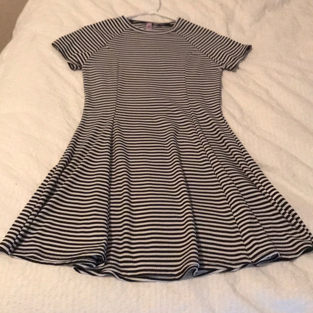 Flowy black and white striped dress